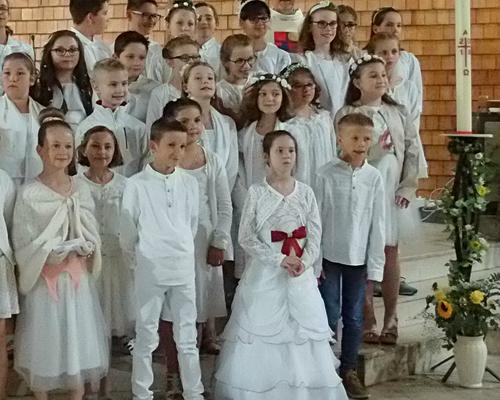 13-05-2018-1ere communion (146)