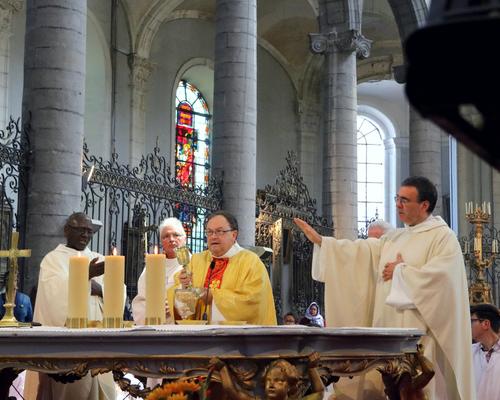 1806_Fête du St-Sacrement Messe 70