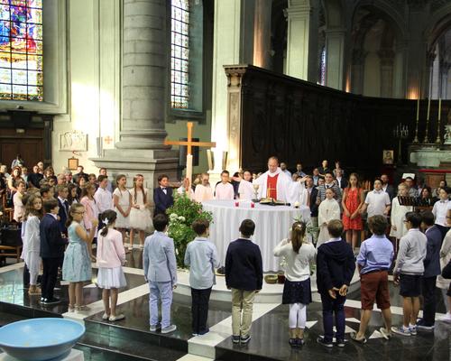 1eres communions Ecole St Bernard 2018 (4)