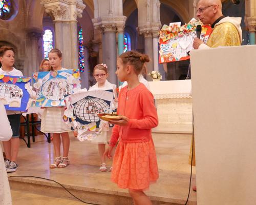 1eres communions 2018 Immaculee (67)