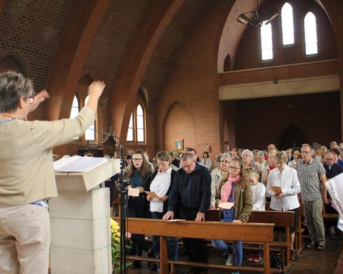 2018-06-17  Messe des familles (4)