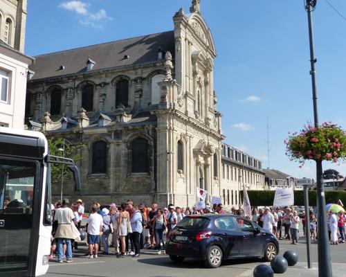 20181028 Marche Solidaire etape Cambrai (8)