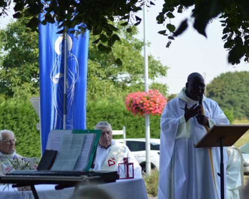 ste ANNE Bertry 23