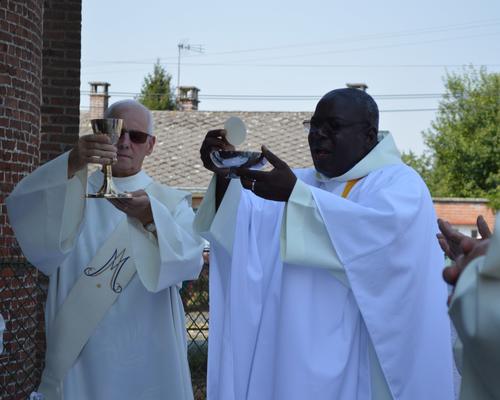 ste ANNE Bertry 16