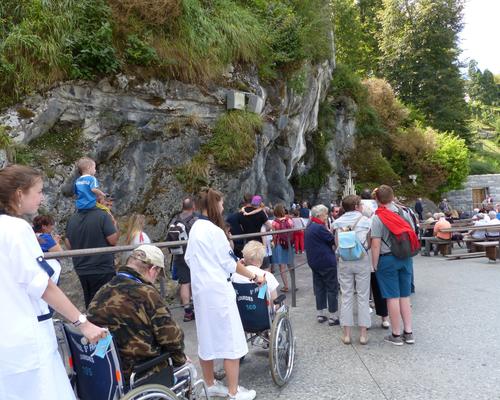 Lourdes2018-photos passage grotte (6)