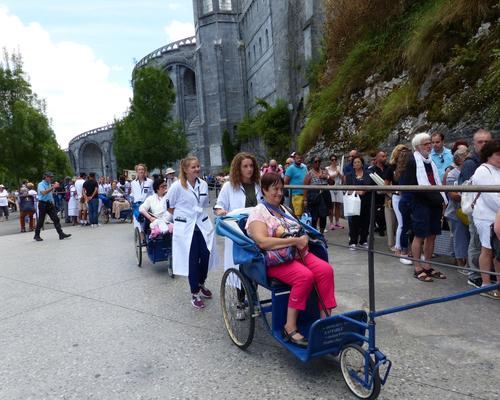 Lourdes2018-photos passage grotte (11)