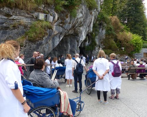 Lourdes2018-photos passage grotte (14)