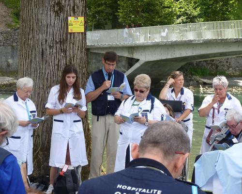Lourdes2018-photos chemindecroix prairie (9)