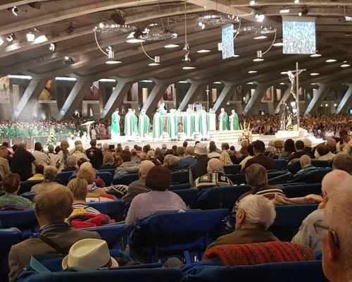 Lourdes2018-photos messe internat (19)