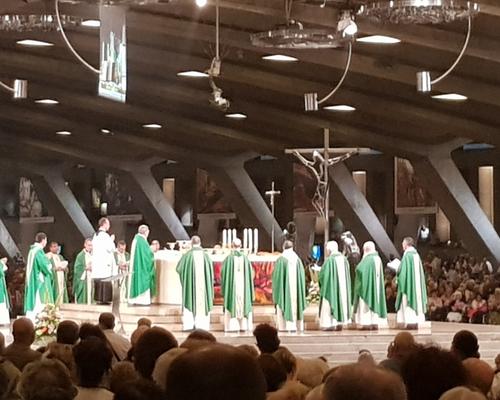 Lourdes2018-photos messe internat (20)