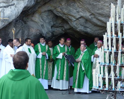Lourdes2018-photos Angelus dimanche (9)