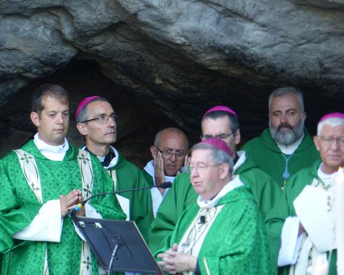 Lourdes2018-photos Angelus dimanche (10)