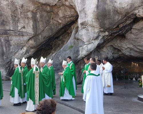 Lourdes2018-photos Angelus dimanche (17)