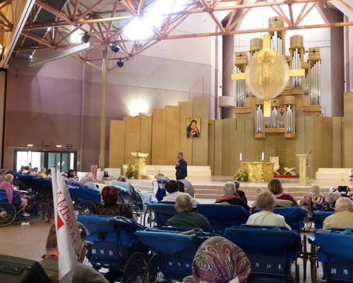 Lourdes2018-photos Sacrmt reconciliation (6)