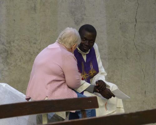 Lourdes2018-photos Sacrmt reconciliation (24)