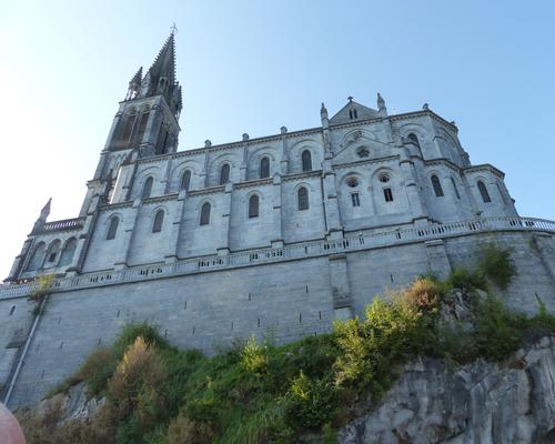 Lourdes2018-photos messe grotte (53)