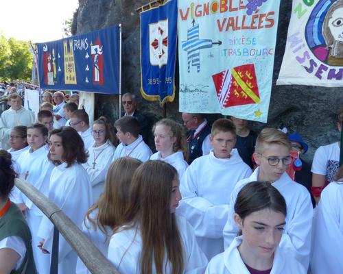 Lourdes2018-photos messe grotte (83)