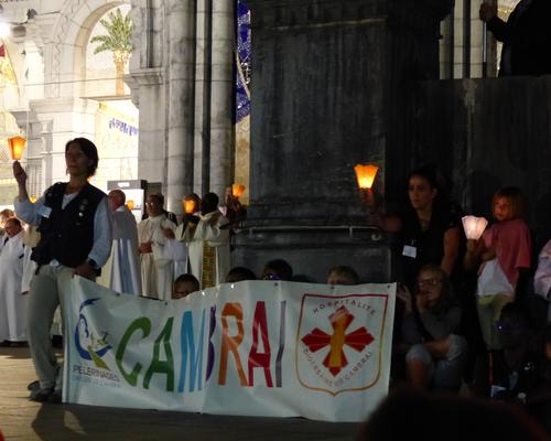 Lourdes2018-photos procession flambeaux 2 (13)