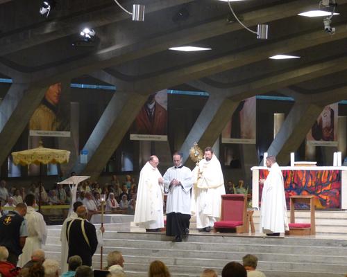 Lourdes2018-photos Saint-Sacrement (84)