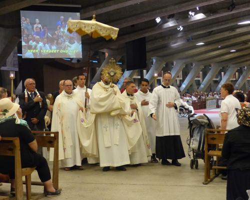 Lourdes2018-photos Saint-Sacrement (92)