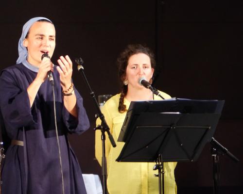 Lourdes 2018 - photos - Recital Soeur Agathe (13)