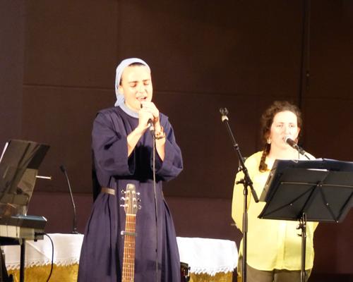 Lourdes 2018 - photos - Recital Soeur Agathe (22)