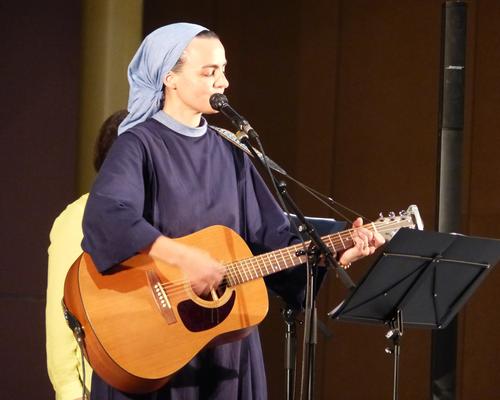 Lourdes 2018 - photos - Recital Soeur Agathe (32)
