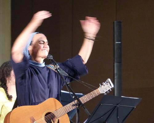 Lourdes 2018 - photos - Recital Soeur Agathe (44)