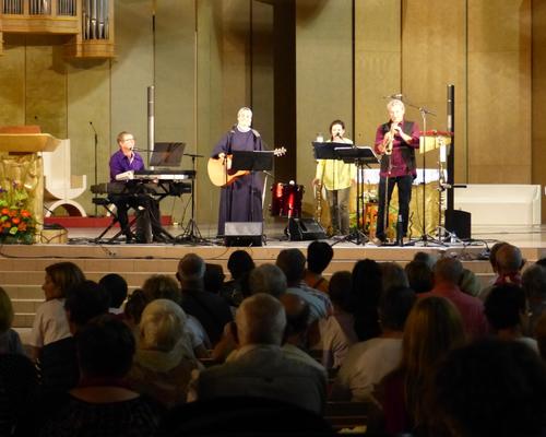 Lourdes 2018 - photos - Recital Soeur Agathe (59)