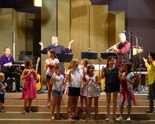 Lourdes 2018 - photos - Recital Soeur Agathe (63)
