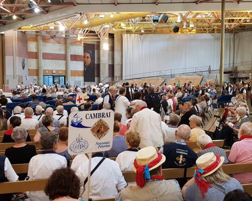 Lourdes 2018 - photos onction malades (4)