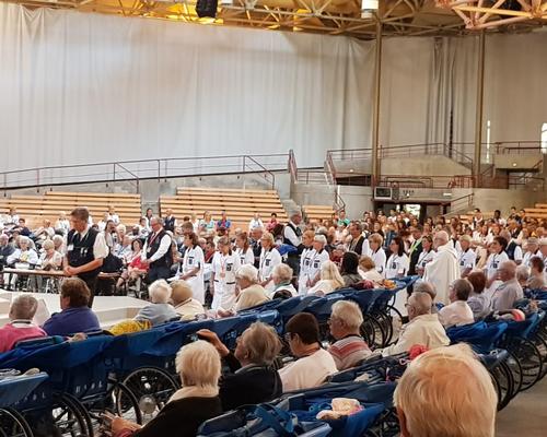 Lourdes 2018 - photos onction malades (8)