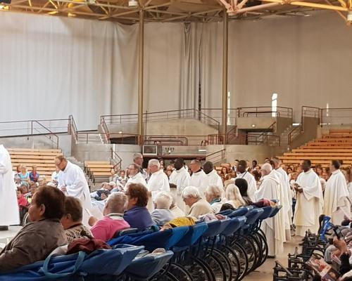 Lourdes 2018 - photos onction malades (13)