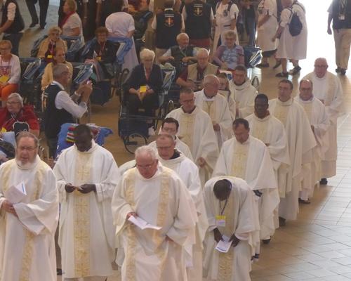 Lourdes 2018 - photos onction malades (29)