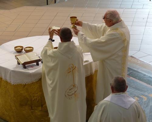 Lourdes 2018 - photos onction malades (69)