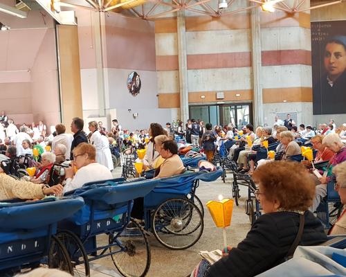 Lourdes 2018 - photos onction malades (73)