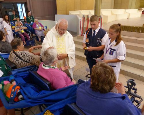 Lourdes 2018 - photos onction malades (95)