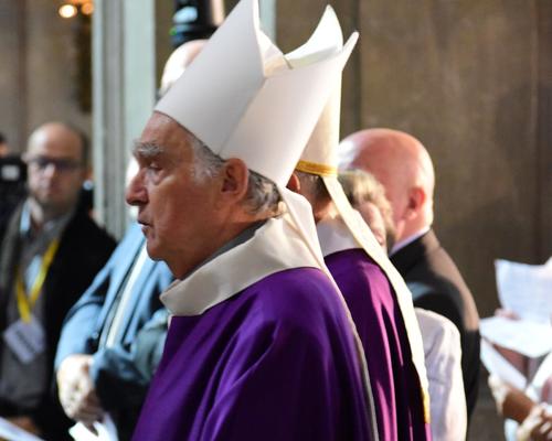 Obseques Mgr Francois Garnier (69)