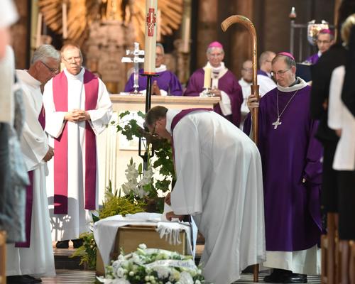 Funerailles Mgr Garnier 08-2018 (17)