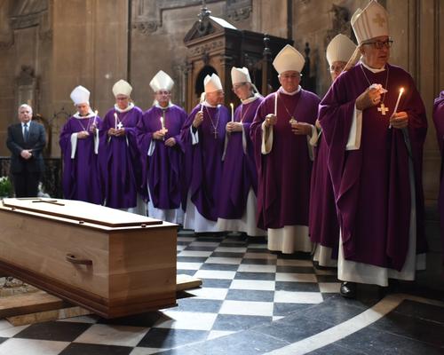 Funerailles Mgr Garnier 08-2018 (92)