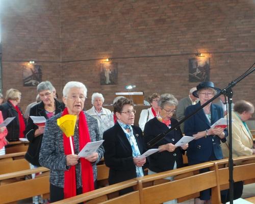 messe de retour, l'Ave Maria de Lourdes