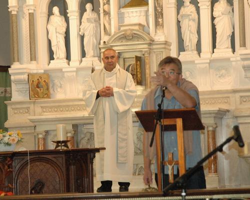 2 Procession (1)