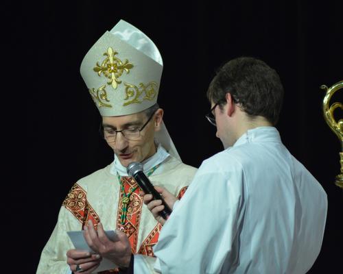 accueil mgr Dollmann 72