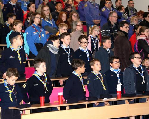 1812_Rencontre des scouts avec Mgr Dollmann 11