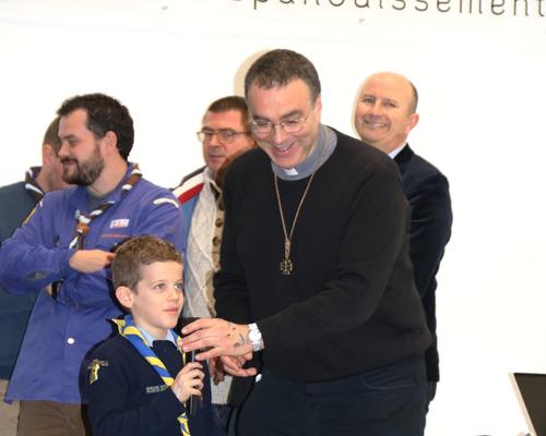1812_Rencontre des scouts avec Mgr Dollmann 16