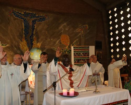 messe des nations 81
