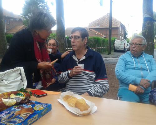 St Cordon 2017 Place des platanes gpe partage (17)