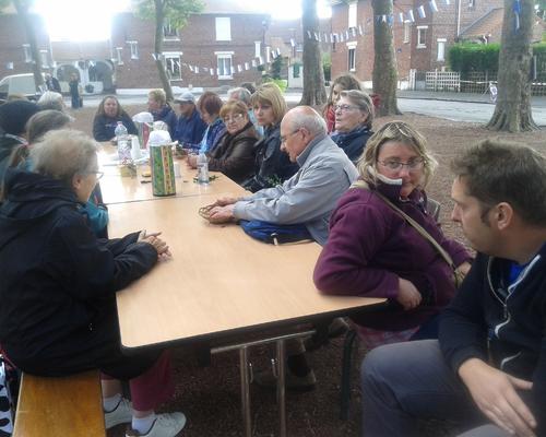 St Cordon 2017 Place des platanes gpe partage (21)