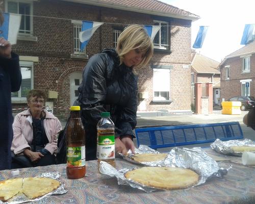 St Cordon 2017 Place des platanes gpe partage (33)