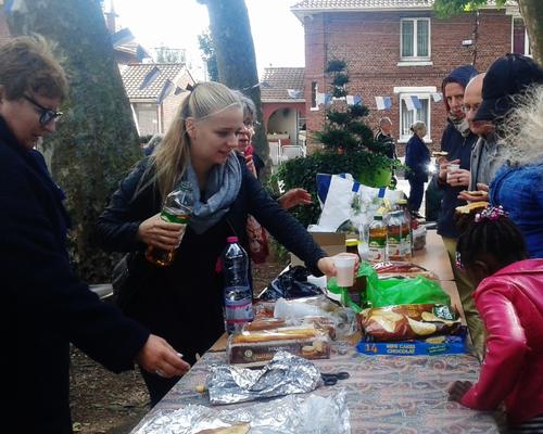 St Cordon 2017 Place des platanes gpe partage (34)